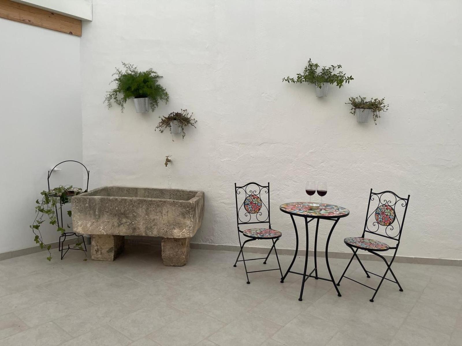 Cortile Carducci Hotel Racale Luaran gambar